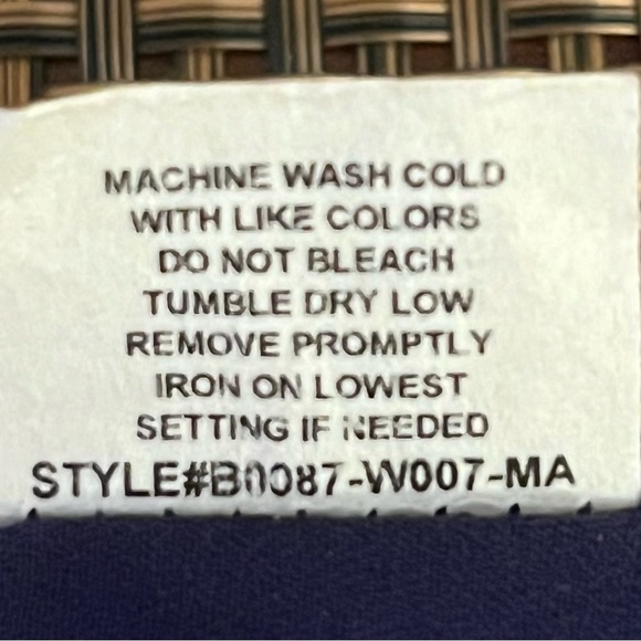 Pebble& Stone navy off the shoulder top - Picture 5 of 5